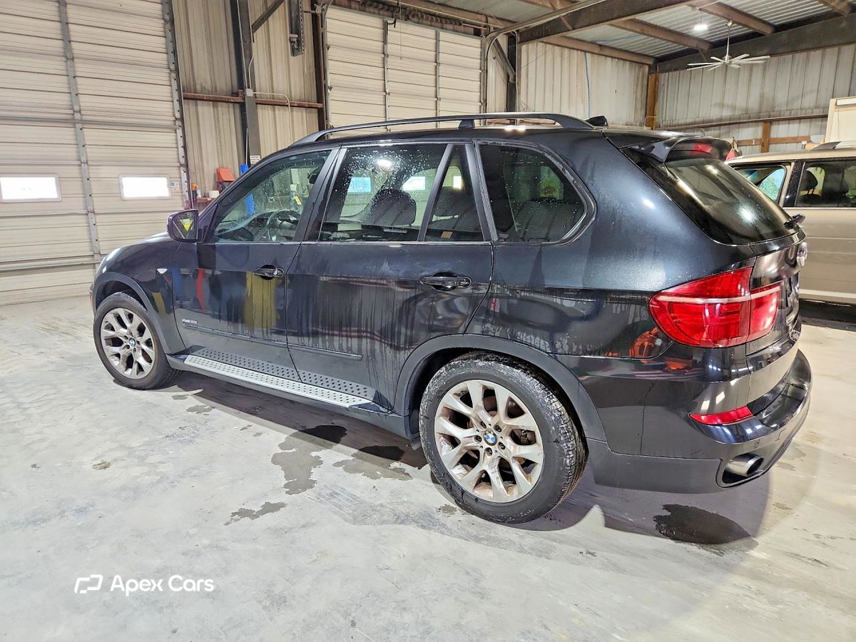 BMW X5 2011
