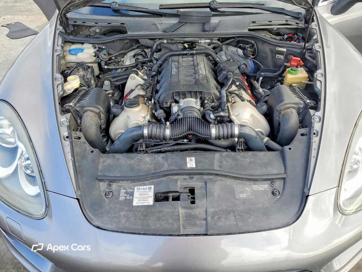 Porsche Cayenne 2011