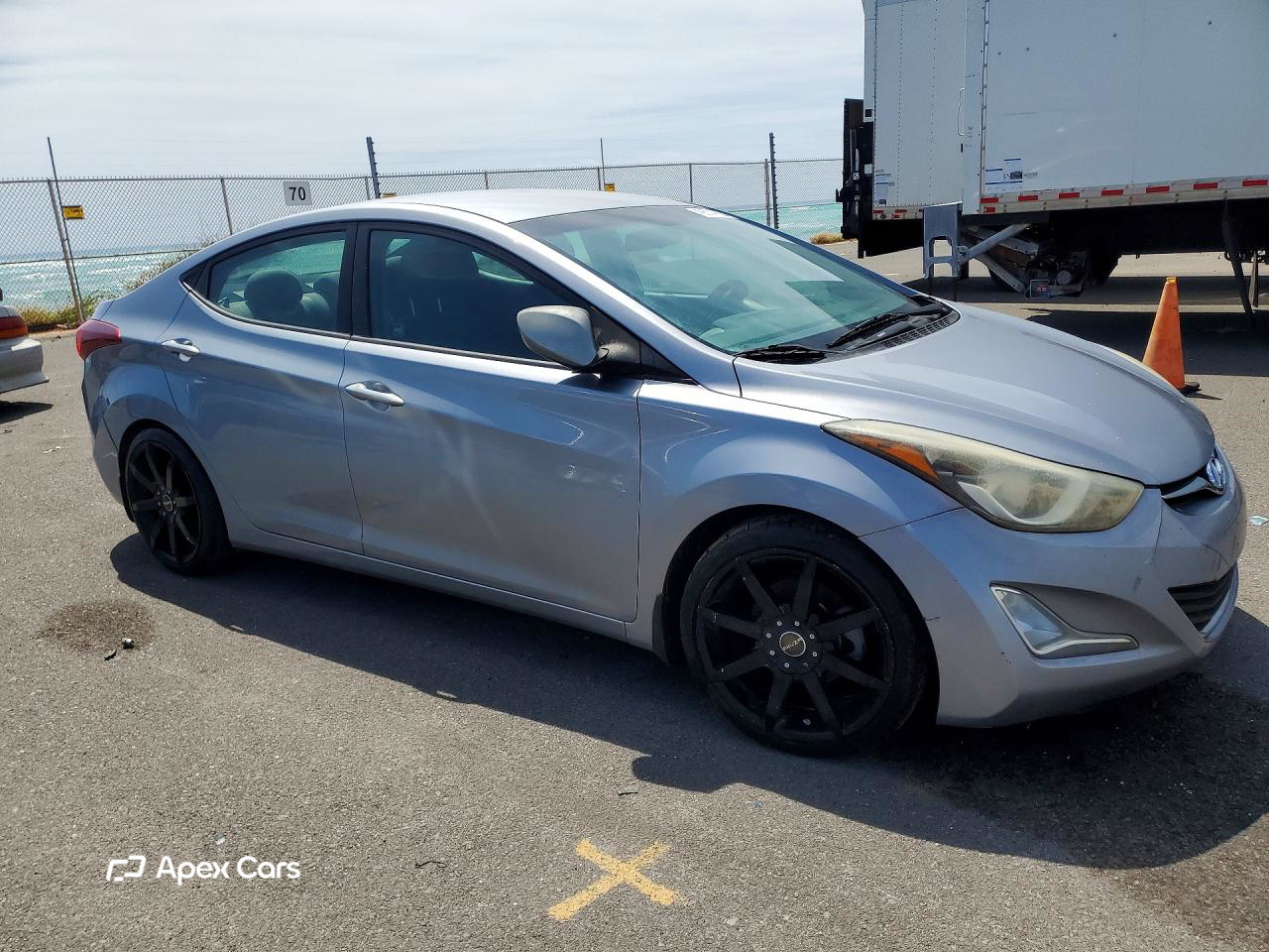 Hyundai Elantra 2015