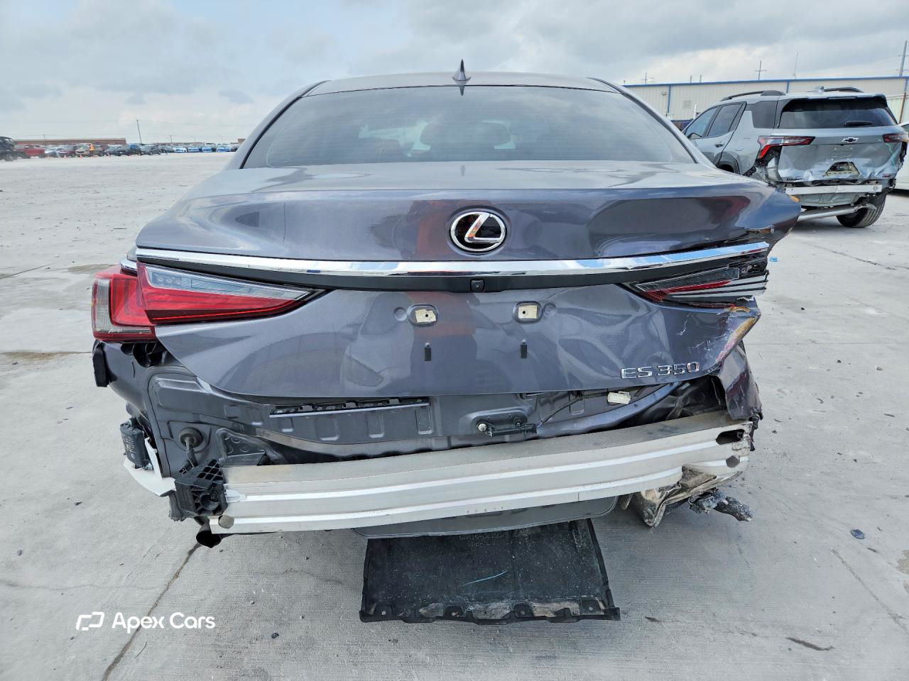 Lexus ES 2021