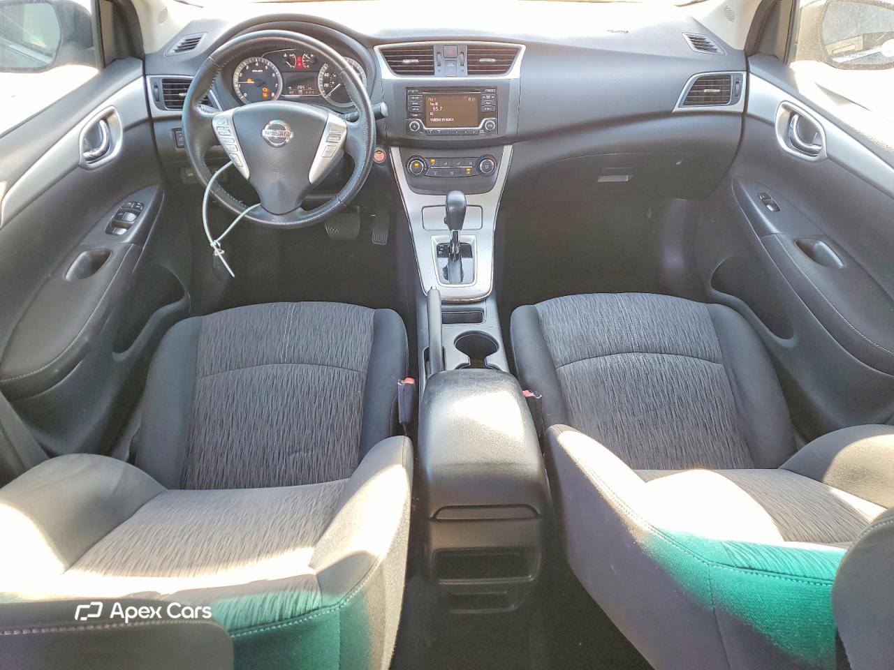 Nissan Sentra 2015