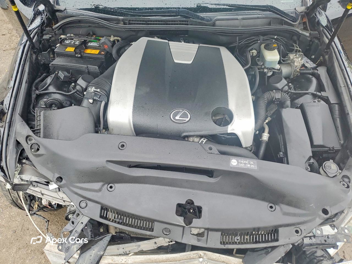 Lexus IS 2015
