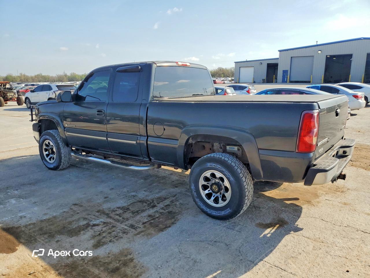 Chevrolet Silverado 2003