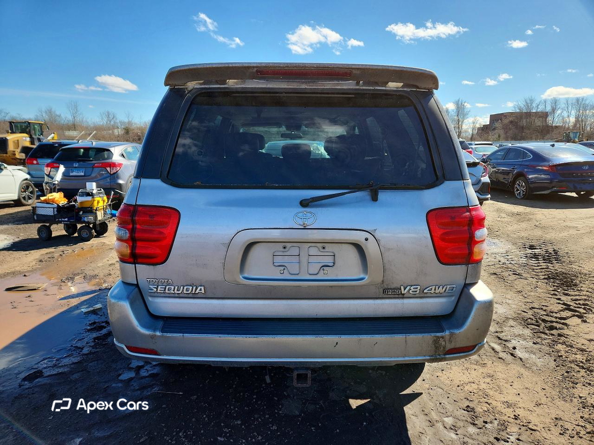 Toyota Sequoia 2001