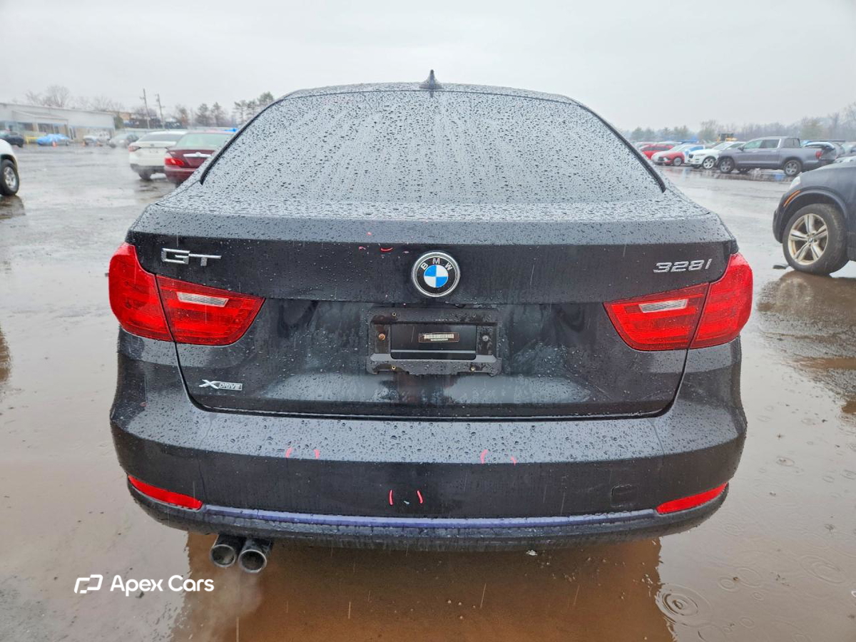 BMW Series 3 2016