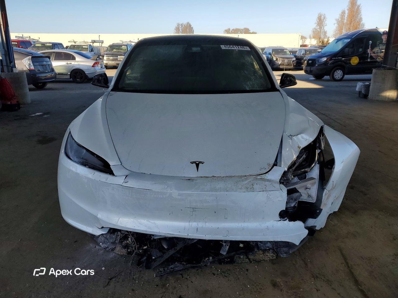 Tesla Model 3 2024