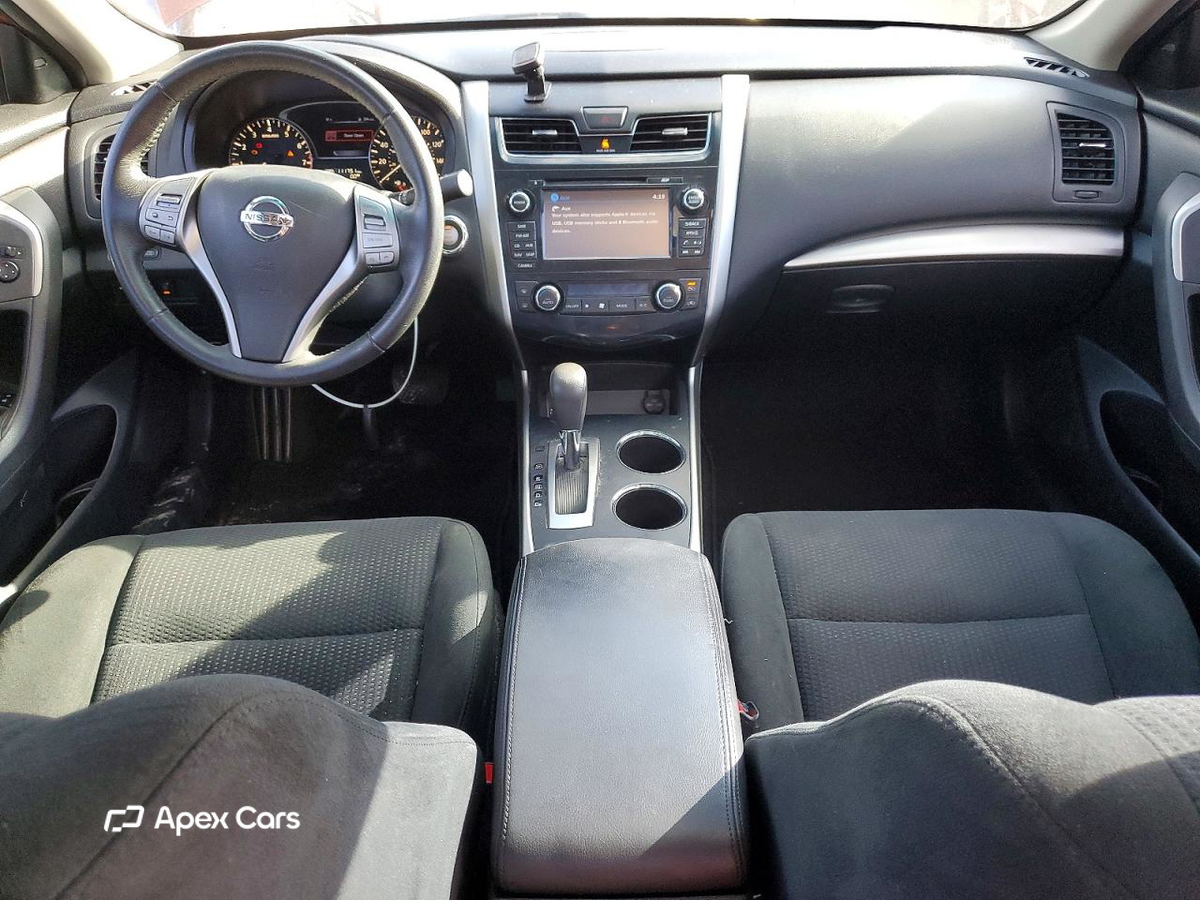 Nissan Altima 2015