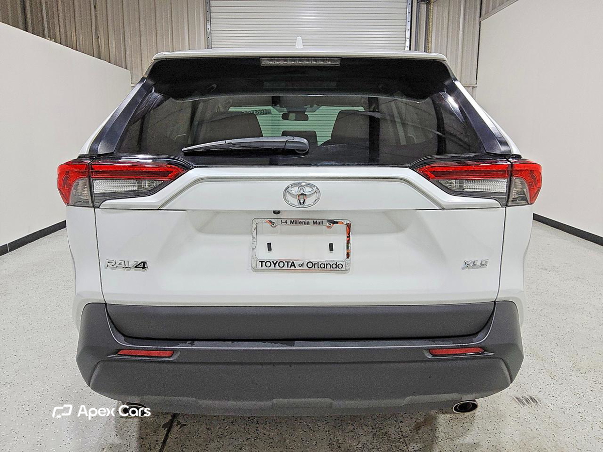 Toyota RAV 4 2025