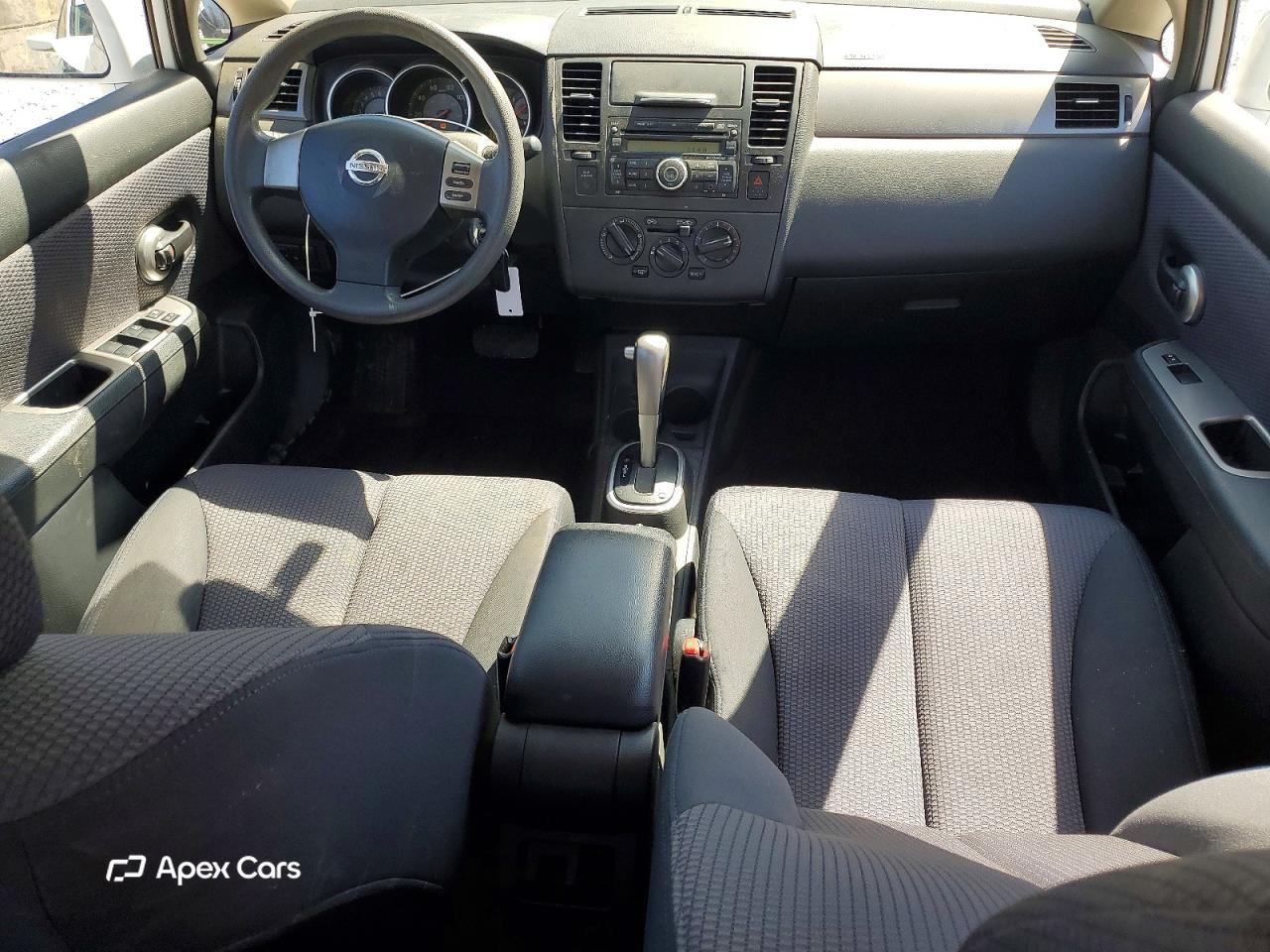 Nissan Versa 2007