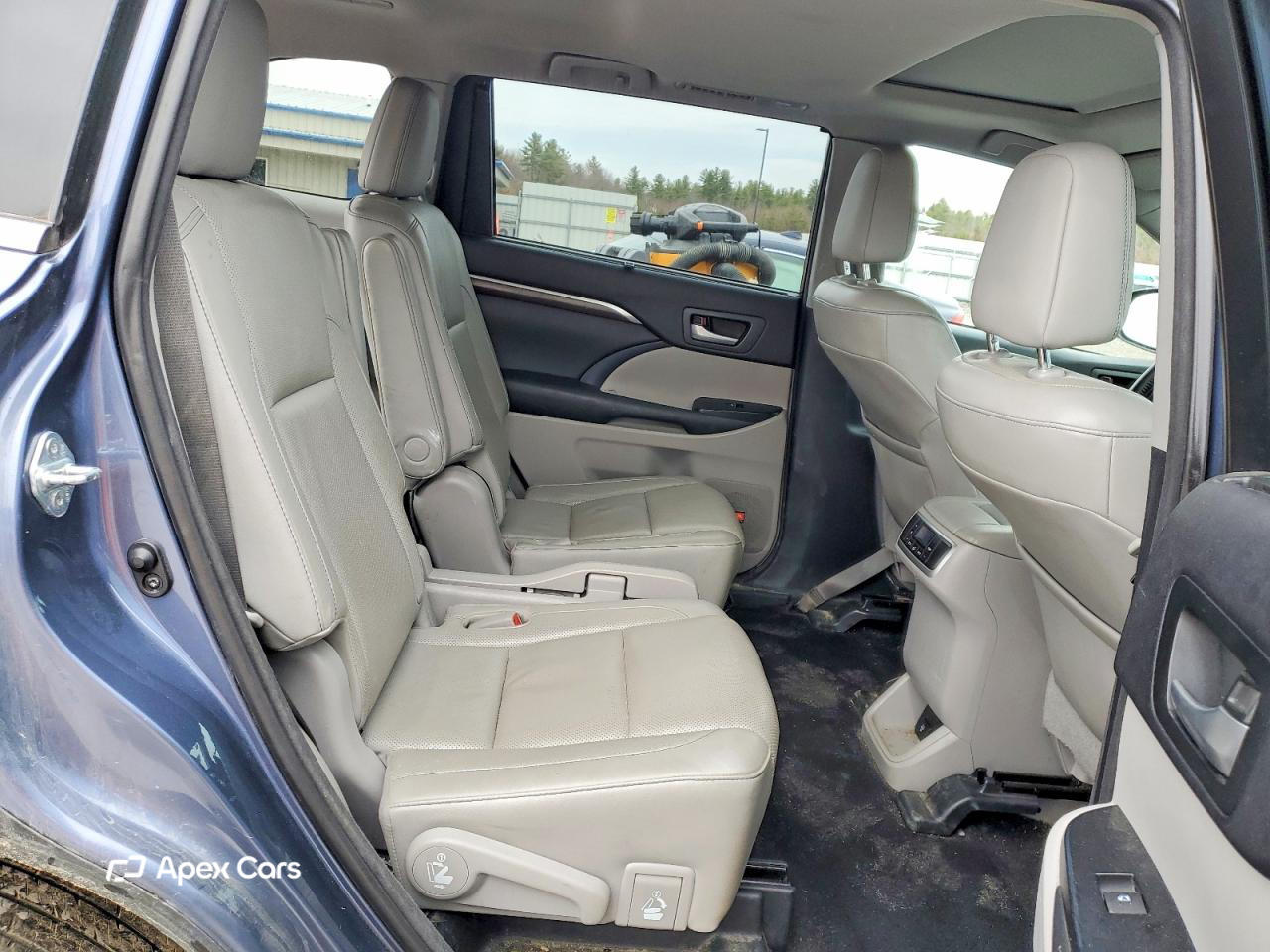 Toyota Highlander 2015
