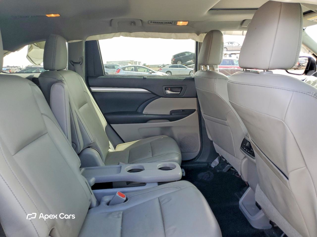 Toyota Highlander 2016