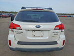 Subaru Outback 2011