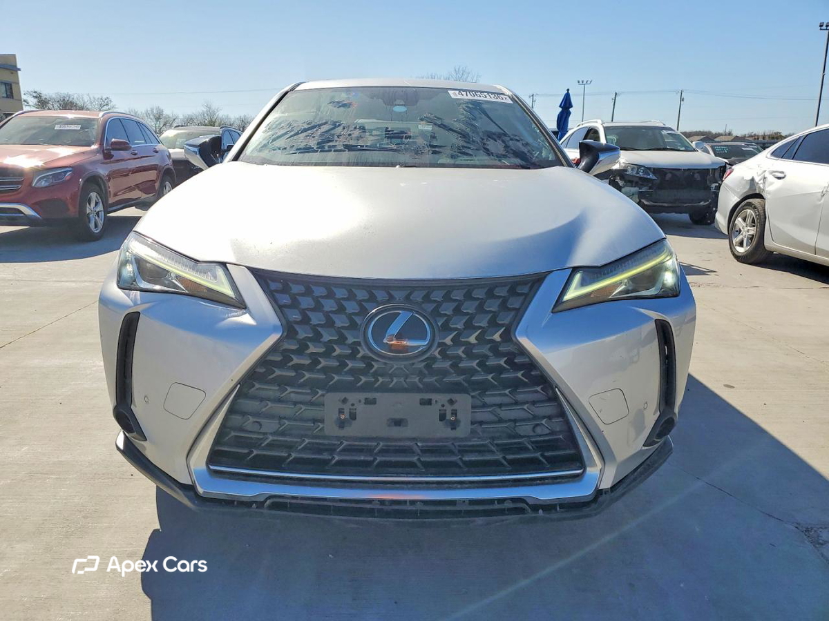 Lexus UX 2019
