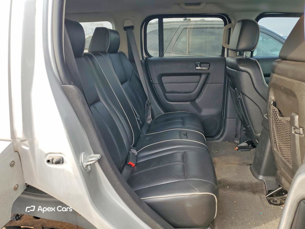 Hummer H3 2010