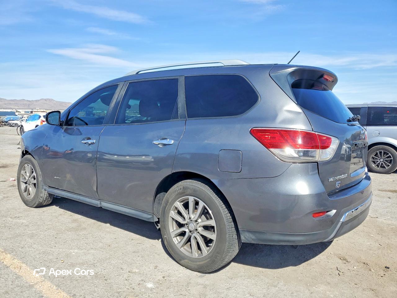 Nissan Pathfinder 2015