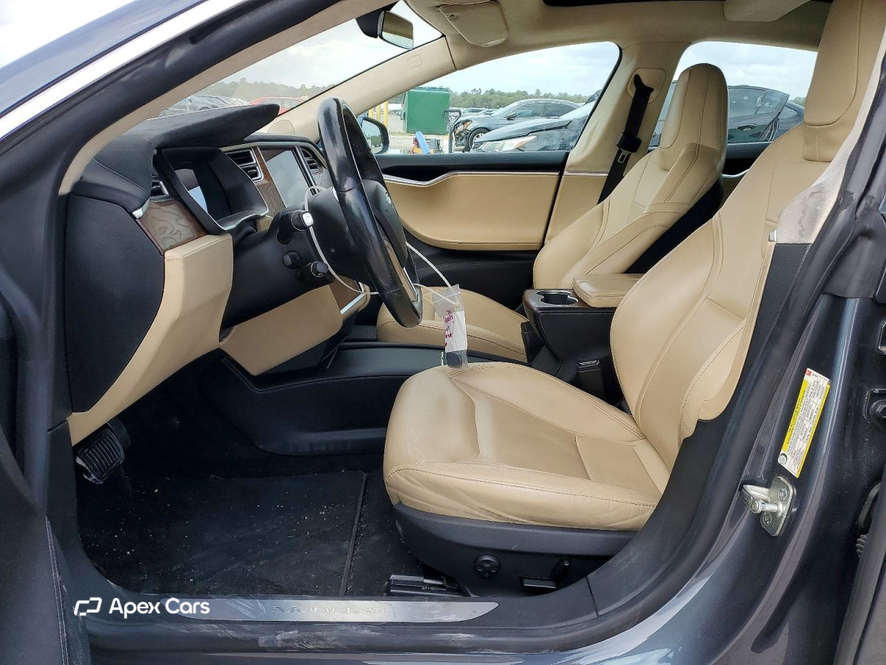 Tesla Model S 2016