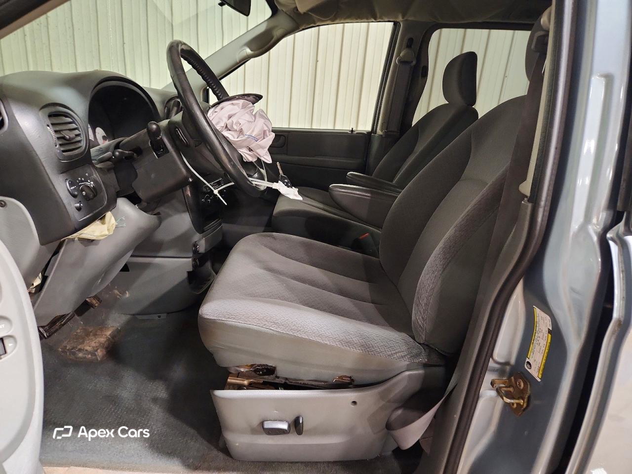 Dodge Caravan 2005