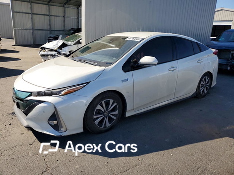 Toyota Prius 2017 - Image 1 of 12