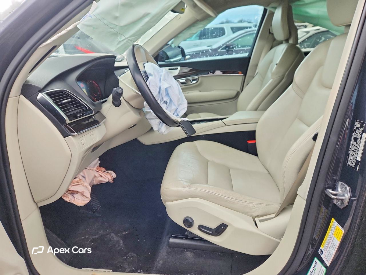 Volvo XC90 2017