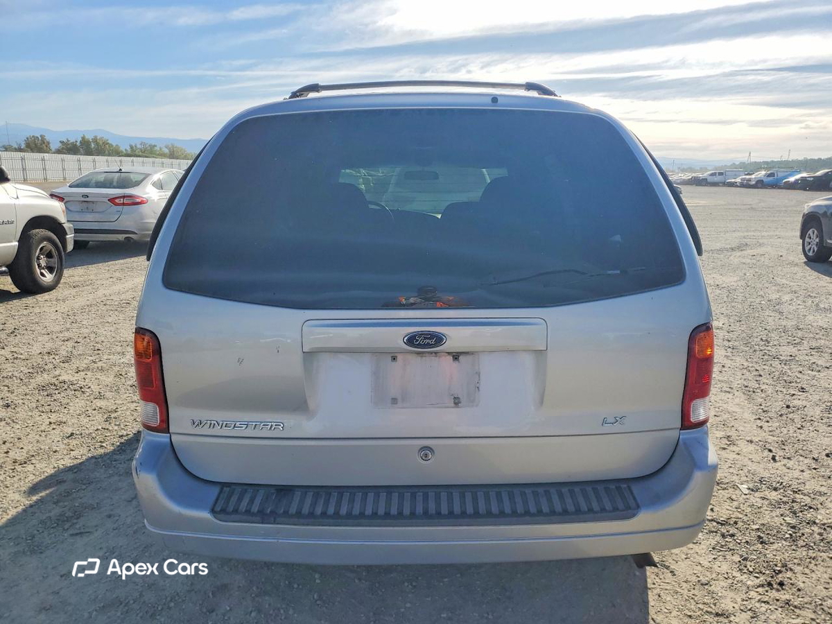 Ford Windstar 2002