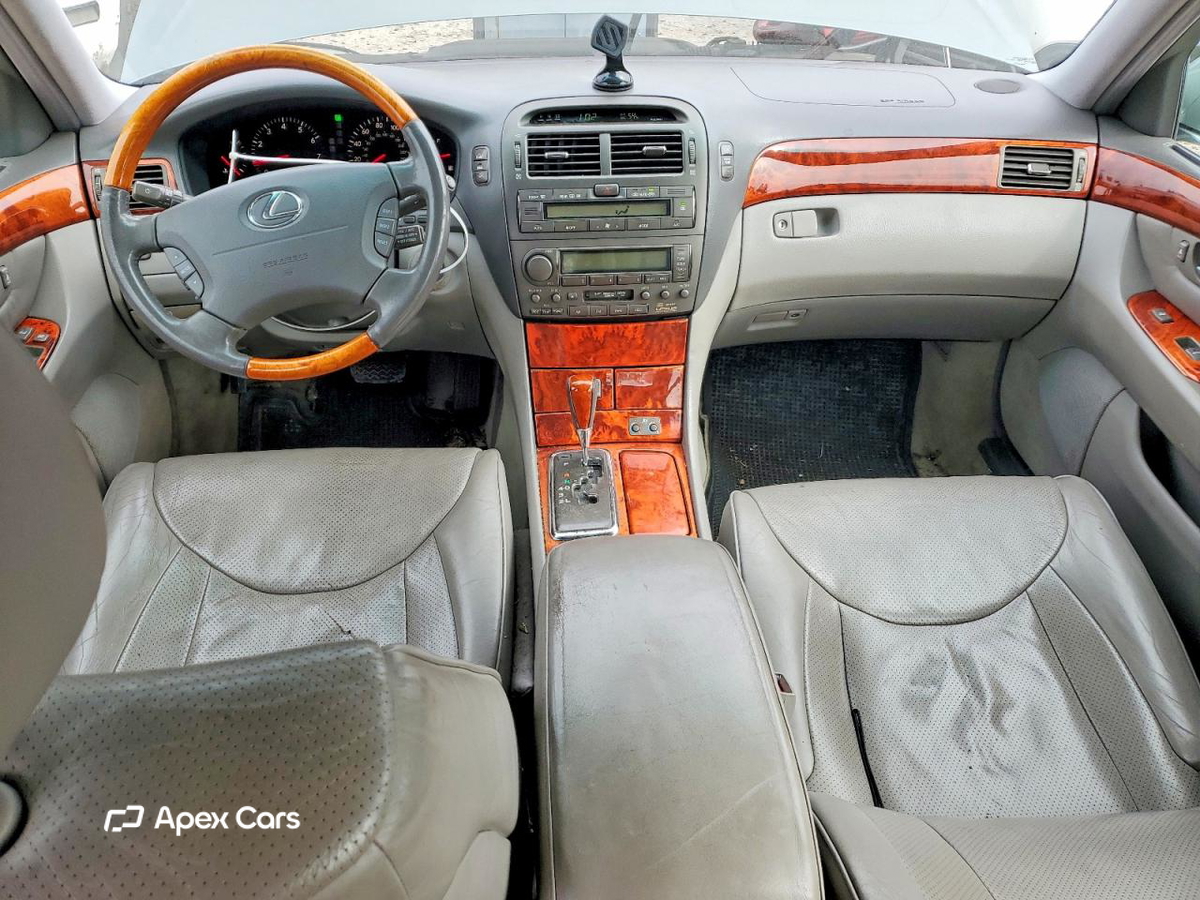 Lexus LS 2003