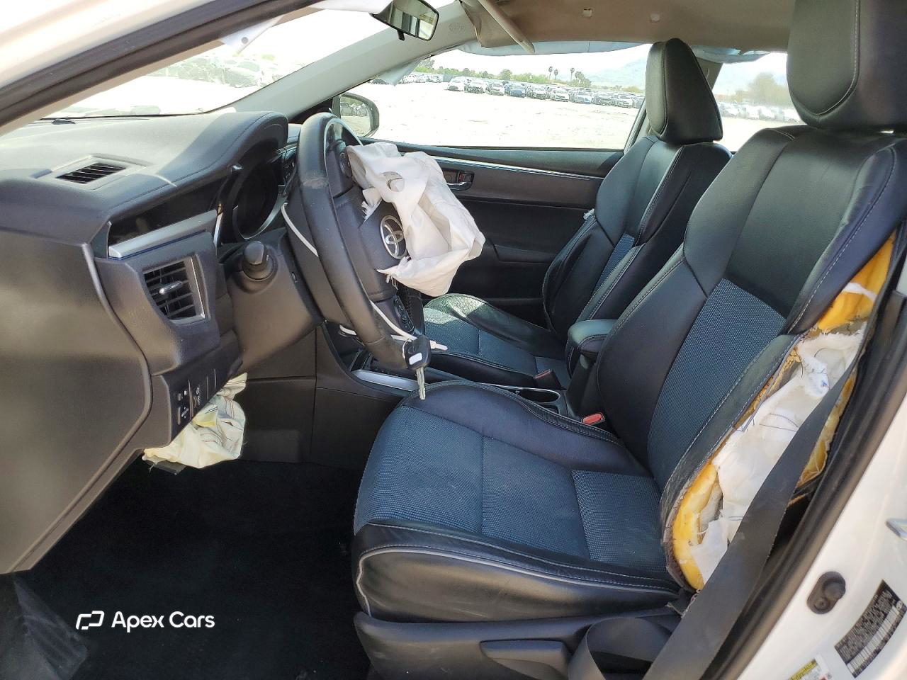 Toyota Corolla 2015