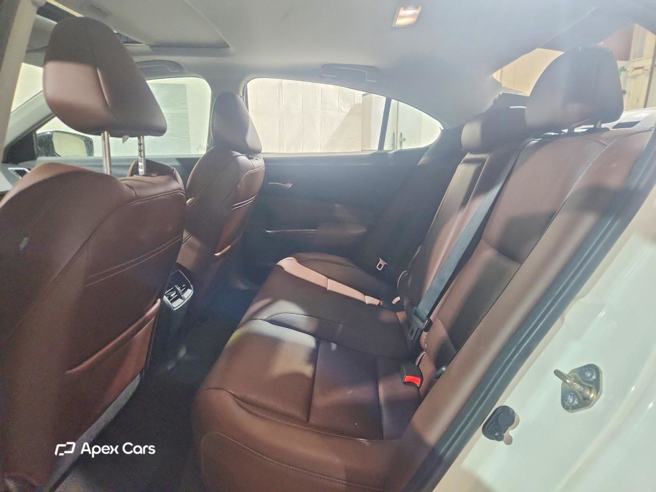 Acura TLX 2017