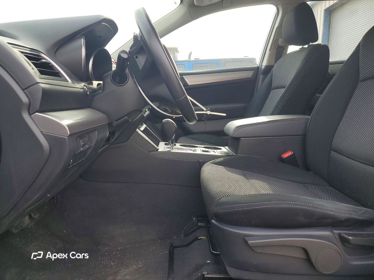 Subaru Outback 2015