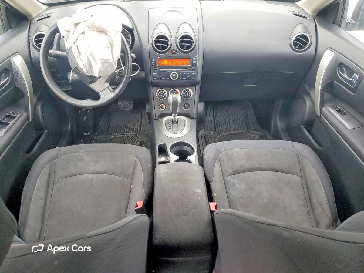 Nissan Rogue 2010