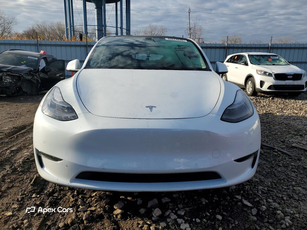 Tesla Model Y 2022