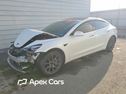 Tesla Model 3 2020 - Image 1 of 12