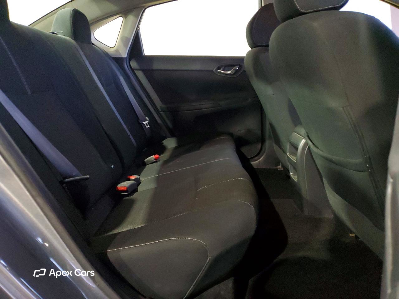 Nissan Sentra 2018
