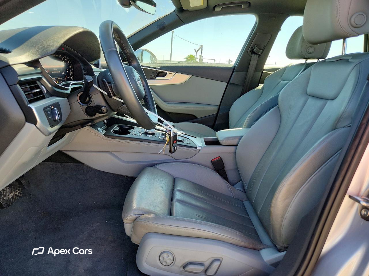 Audi A4 2019