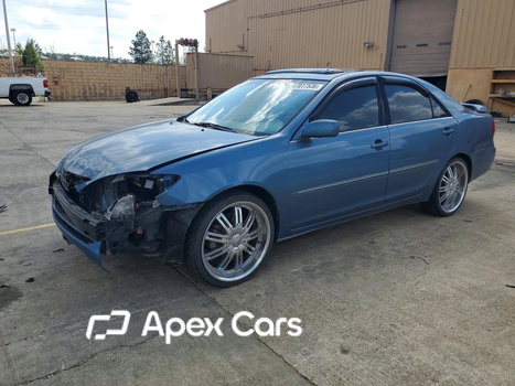 Toyota Camry 2002 - Image 1 of 13