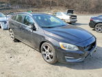 Volvo V60 2015