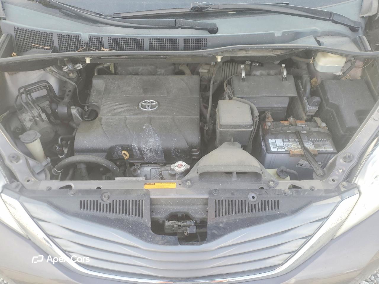 Toyota Sienna 2011