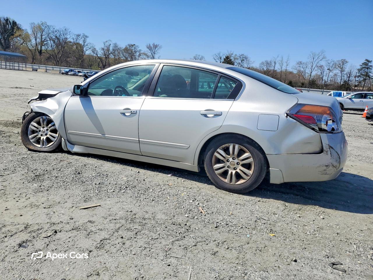 Nissan Altima 2010