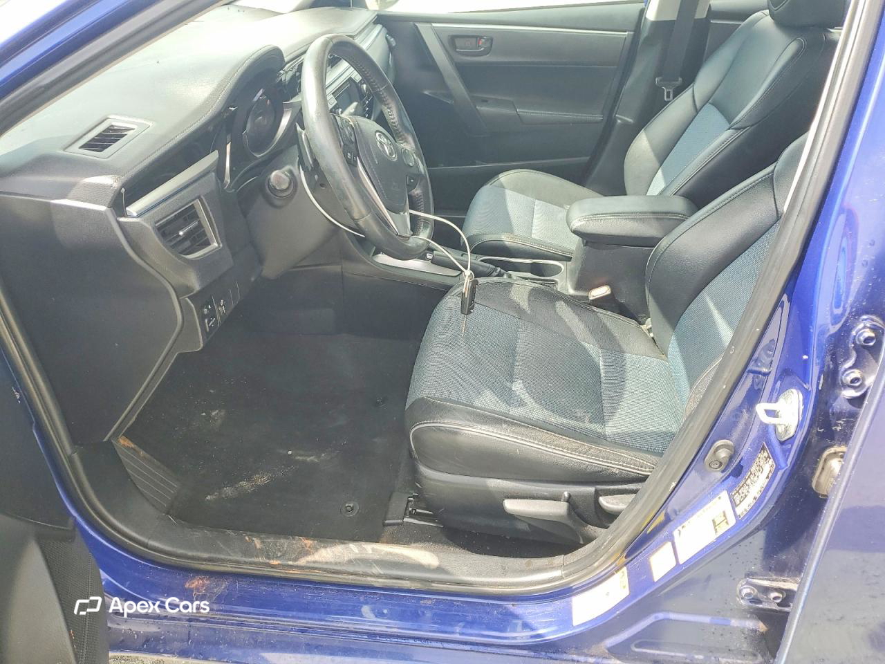 Toyota Corolla 2015