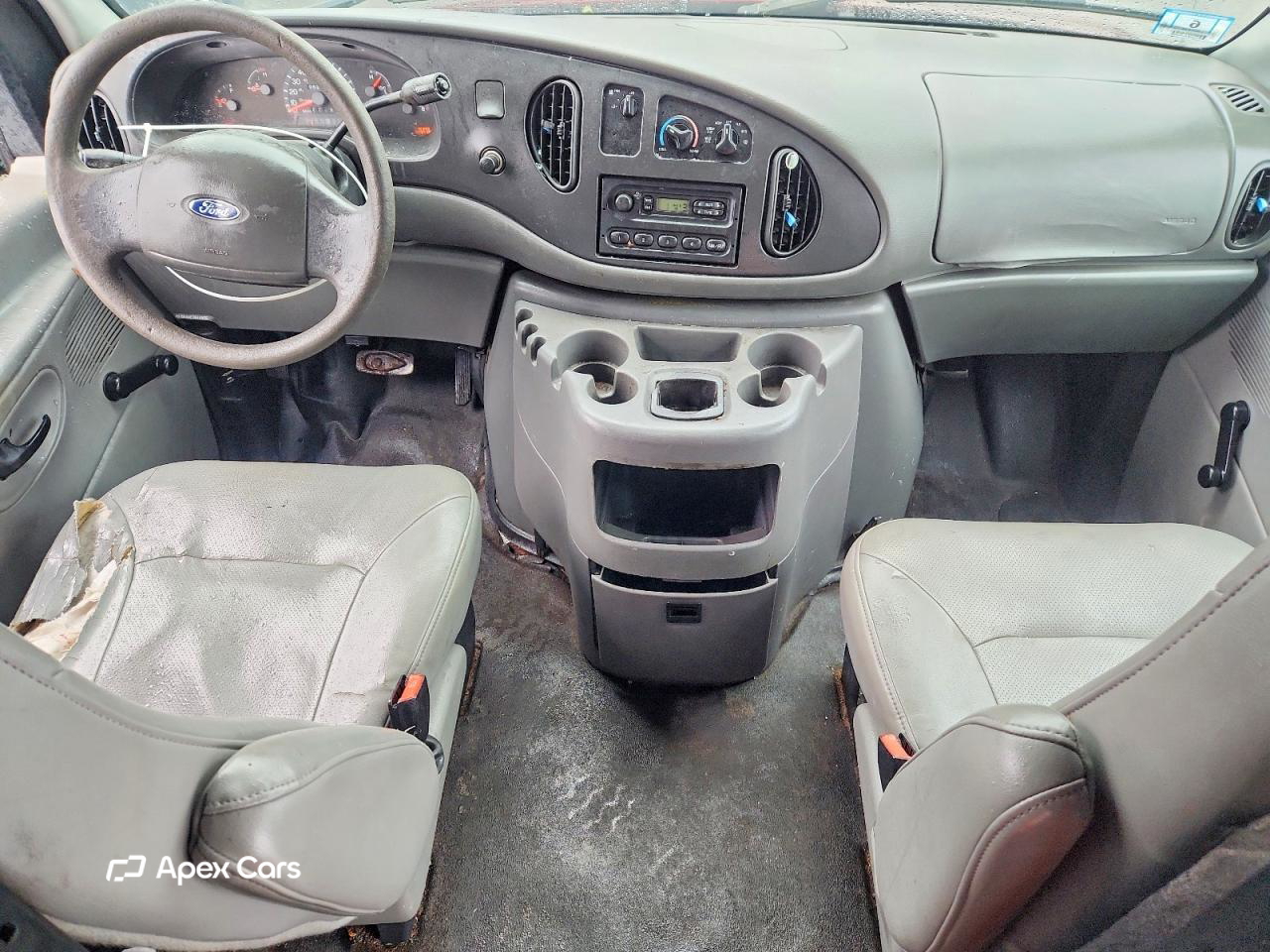 Ford Econoline 2003