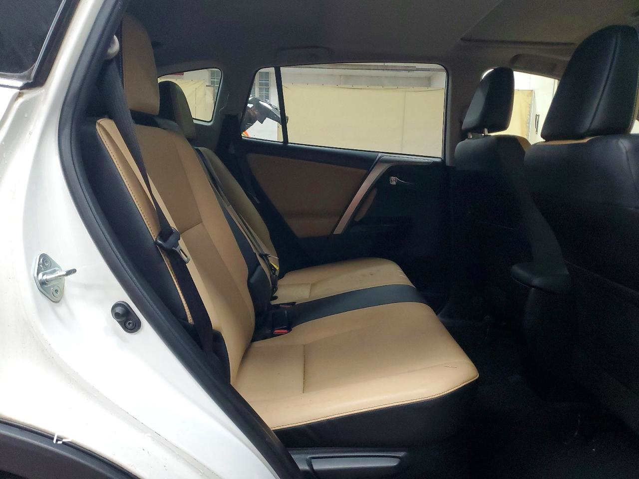 Toyota RAV 4 2016