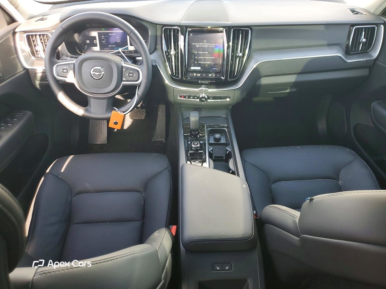 Volvo XC60 2025
