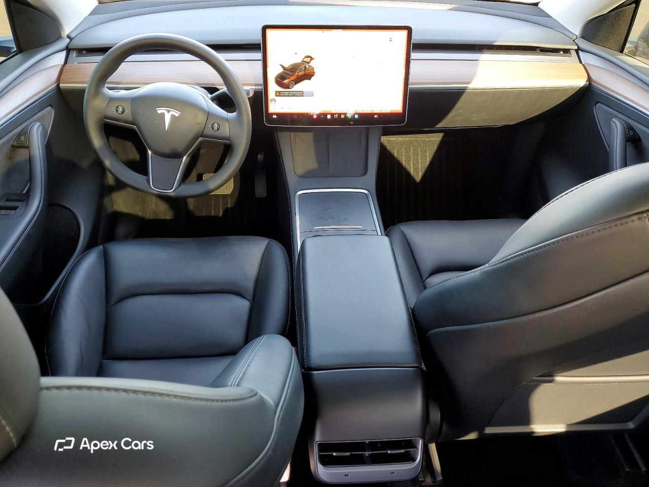 Tesla Model Y 2024