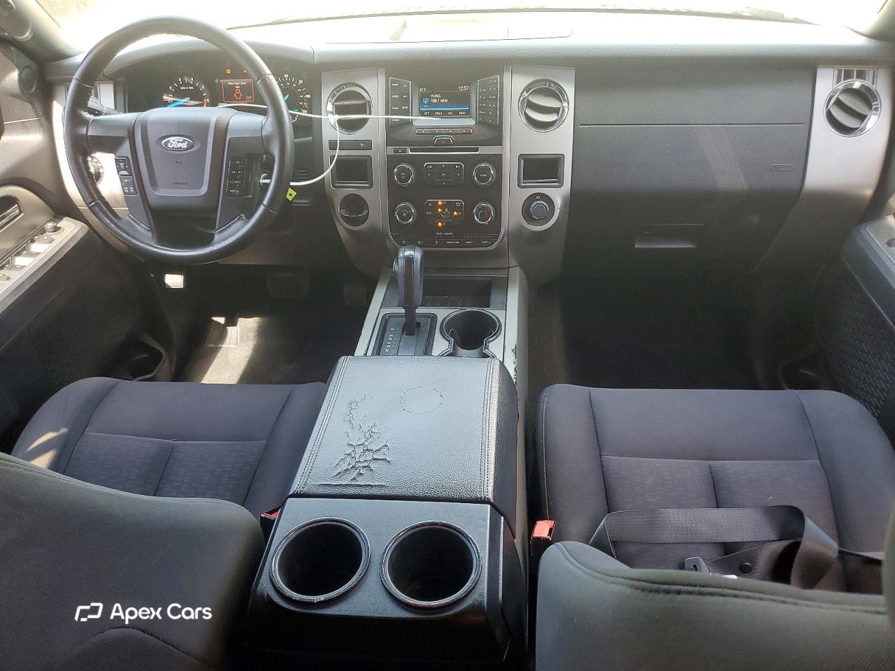 Ford Expedition 2016