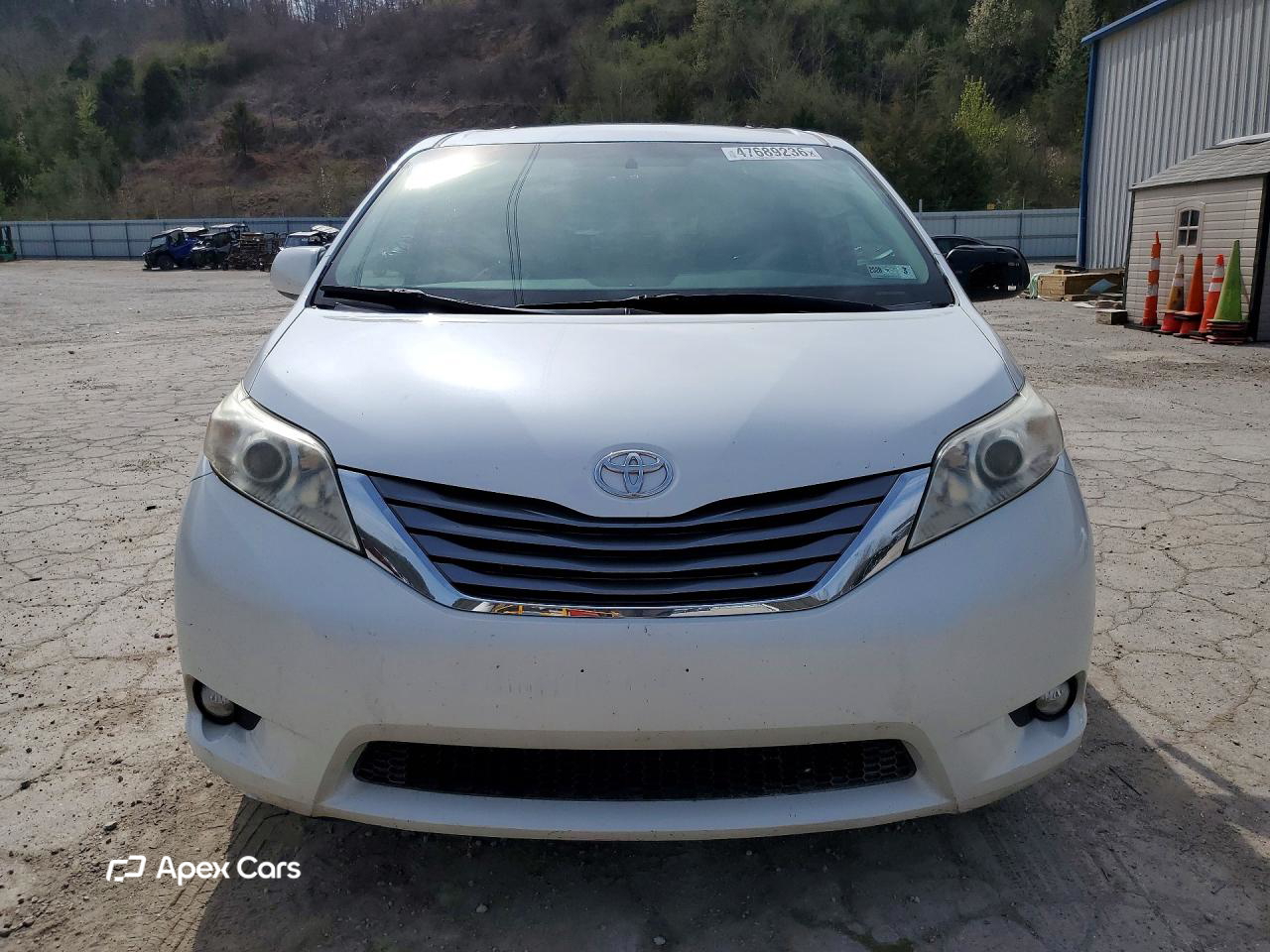 Toyota Sienna 2016
