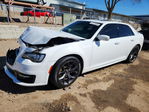 Chrysler 300 2021
