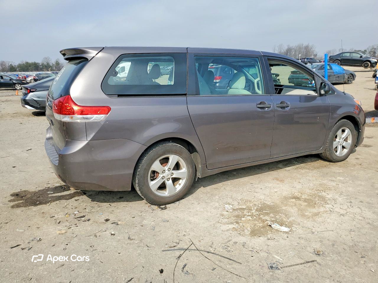 Toyota Sienna 2012