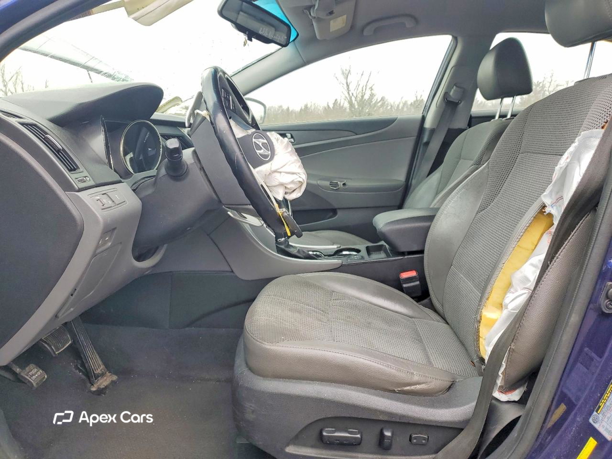 Hyundai Sonata 2013