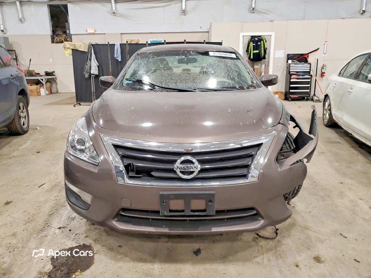 Nissan Altima 2015