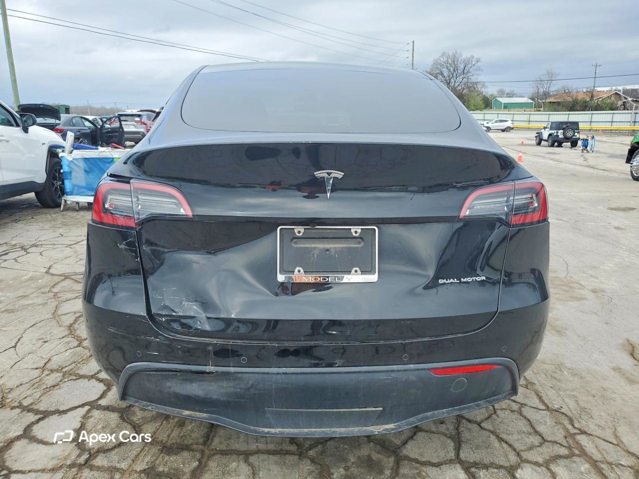 Tesla Model Y 2021