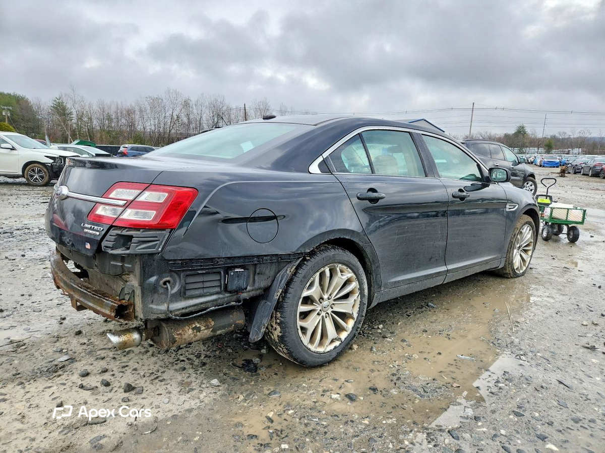 Ford Taurus 2014